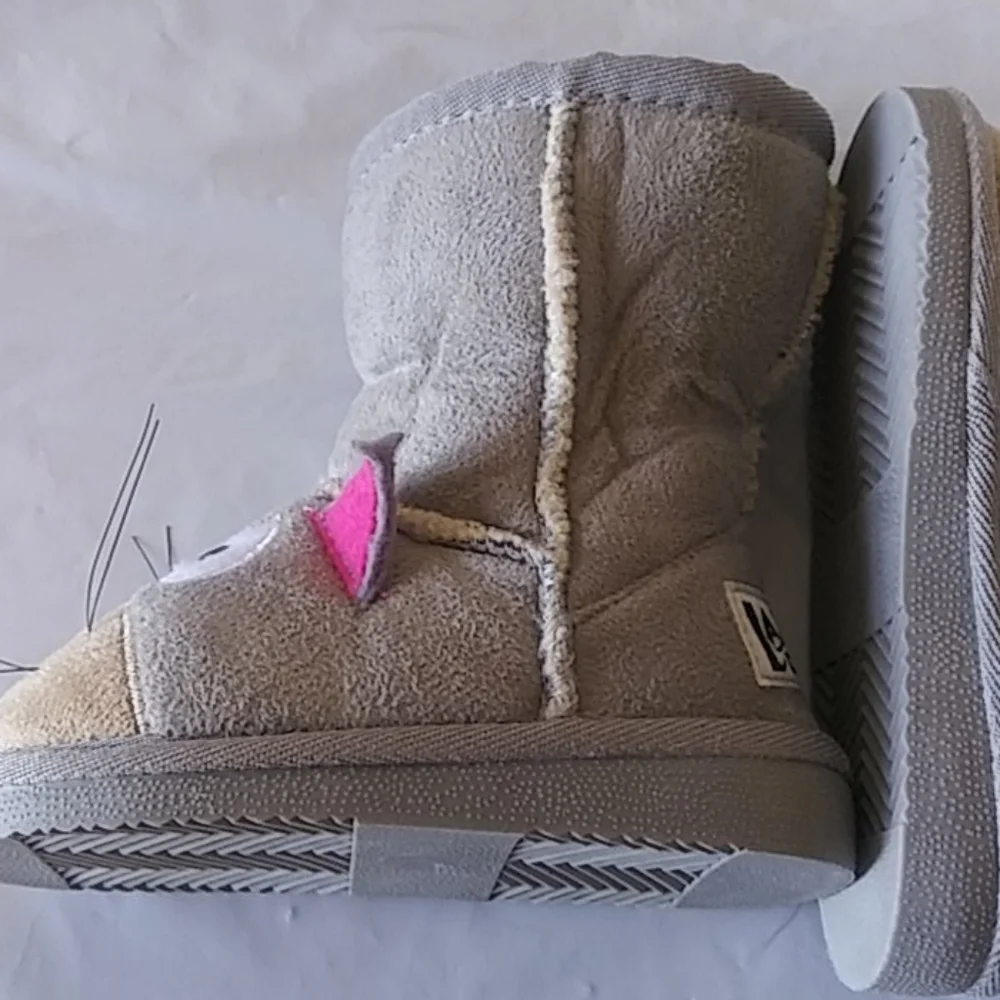 Cat Toasty Toes Girls Winter Boots Size 4/5
